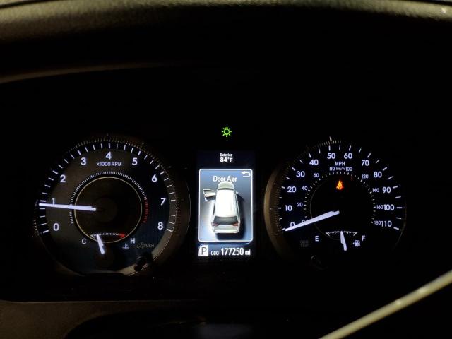 2017 TOYOTA SIENNA XLE 5TDDZ3DC0HS183454