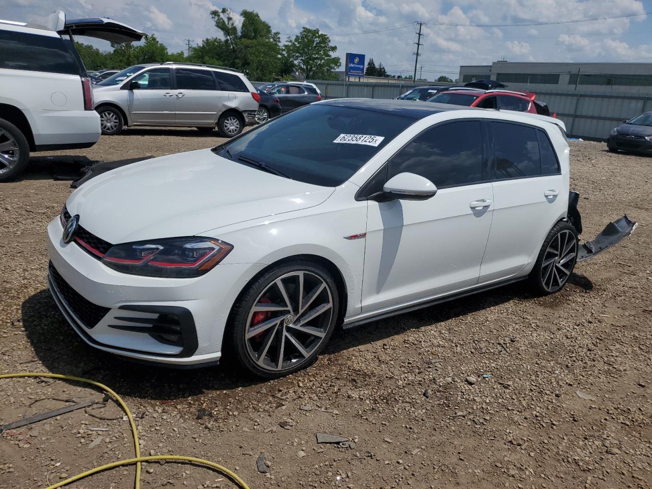 VOLKSWAGEN GOLF GTI S
