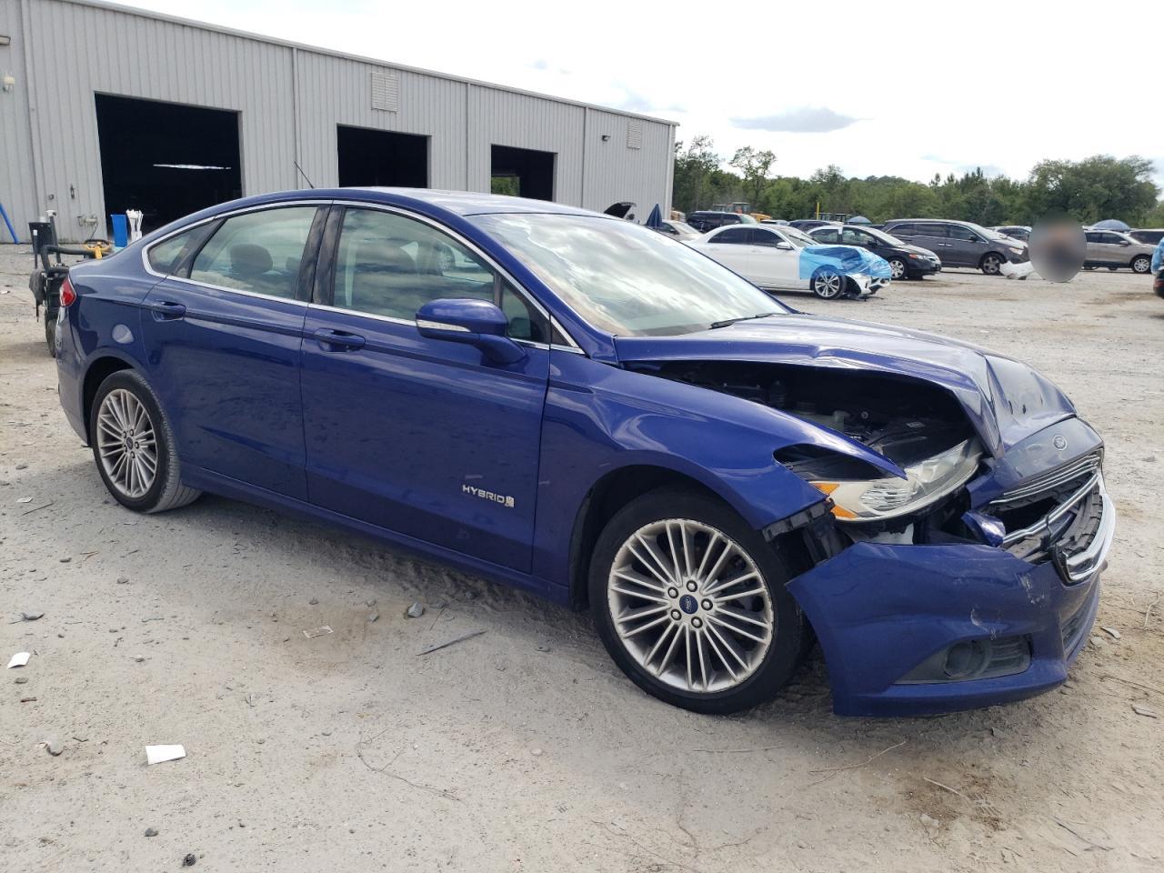 FORD FUSION SE HYBRID