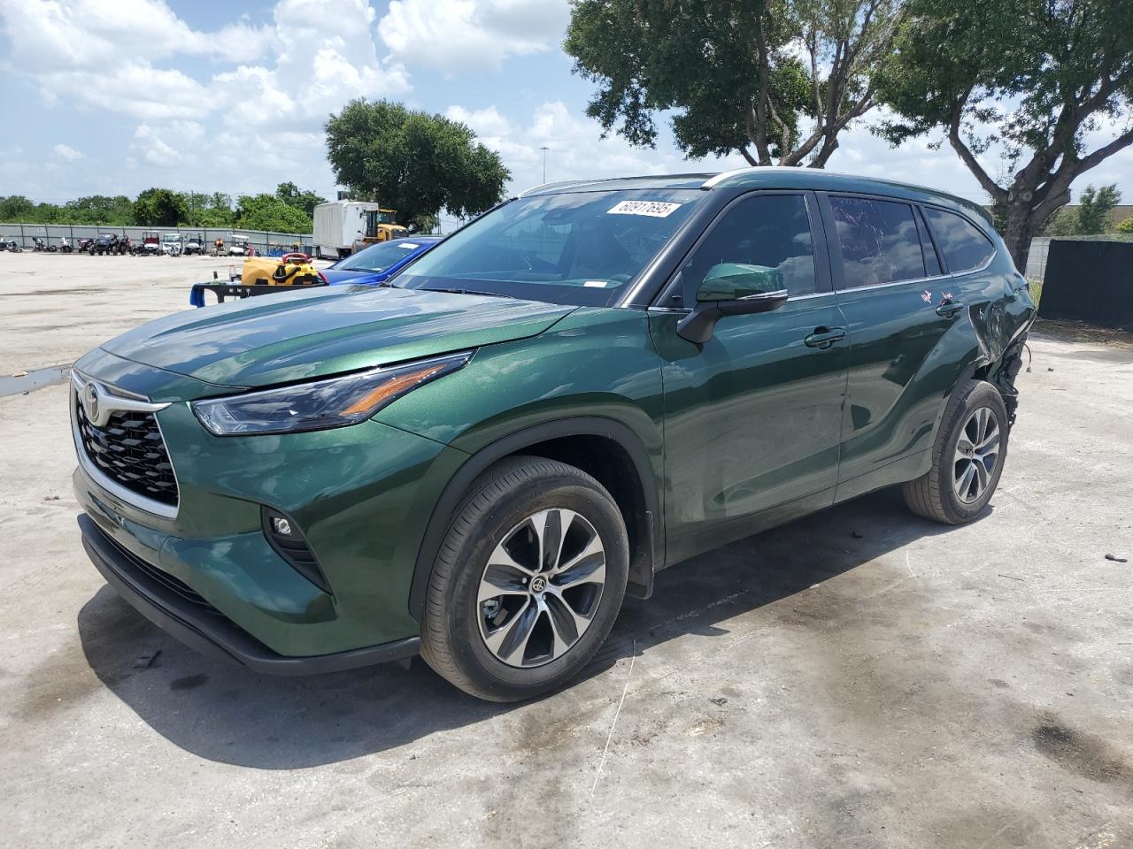 TOYOTA HIGHLANDER LE