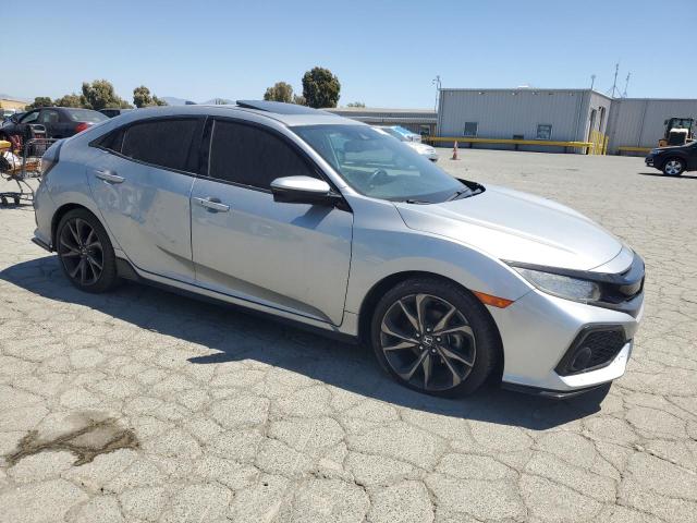 Vin: shhfk7h97ku401998, lot: 60746575, honda civic sport touring 20194