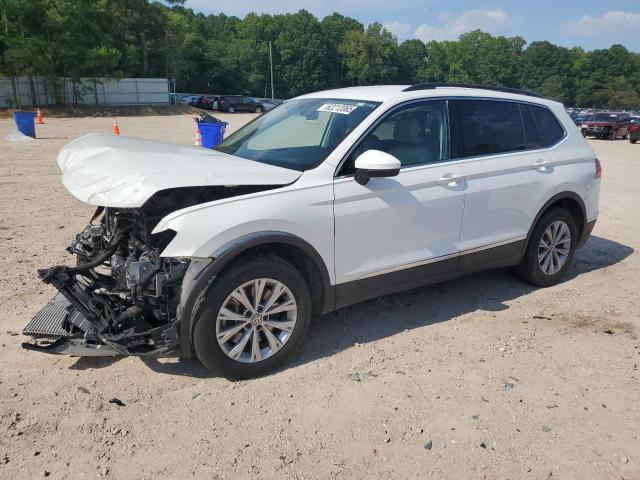 2018 VOLKSWAGEN TIGUAN SE - 3VV3B7AX0JM079598