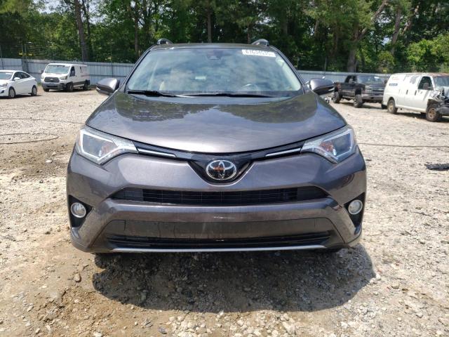 2018 TOYOTA RAV4 XLE - JTMWFREV7JJ731831