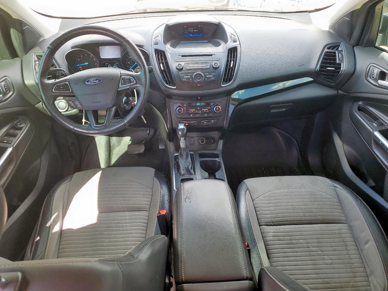 Ford Escape se 2018