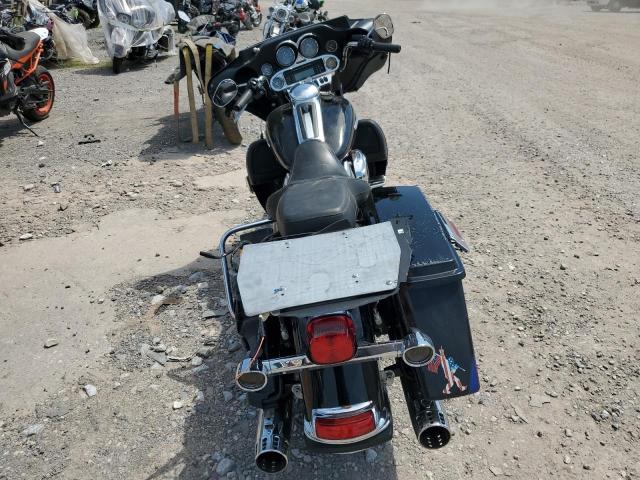 2010 HARLEY-DAVIDSON FLHTK 1HD1KEM16AB662863