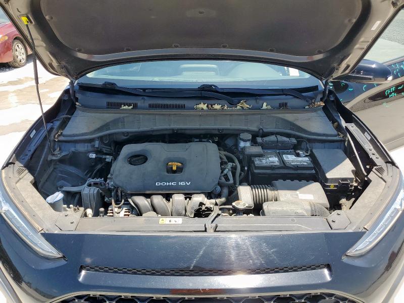 2019 HYUNDAI KONA SEL KM8K22AA3KU206068