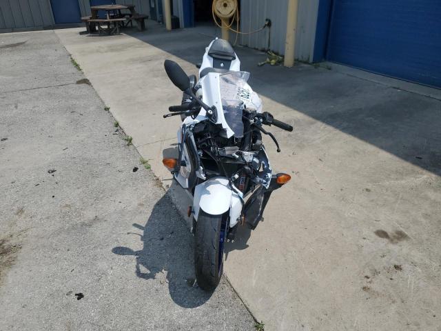 2018 SUZUKI GSX-R1000 JS1DM11FXJ2100203