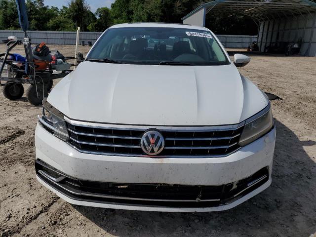 2017 VOLKSWAGEN PASSAT SE 1VWGT7A39HC000688