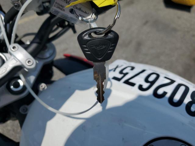 2017 TRIUMPH MOTORCYCLE STREET TRI SMTL03NE3HT779036