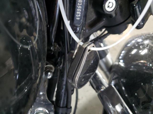 2017 HARLEY-DAVIDSON FLSTC HERI - 1HD1BWV1XHB035663