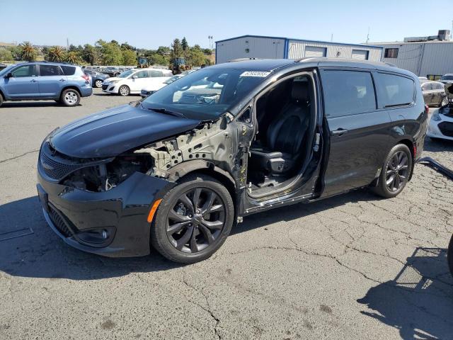 Vin: 2c4rc1egxjr168245, lot: 62932655, chrysler pacifica touring l plus 2018 img_1
