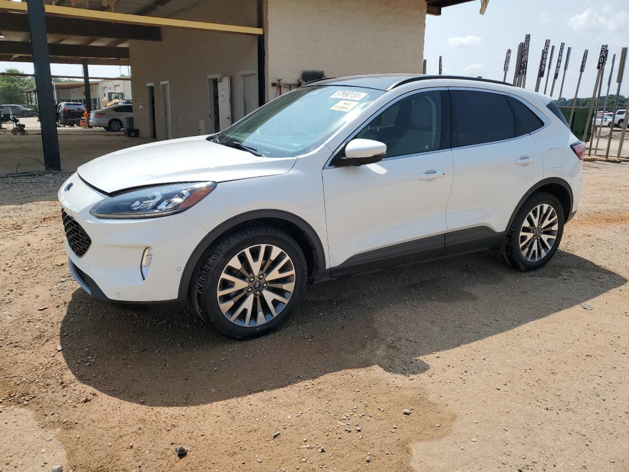 FORD ESCAPE TITANIUM