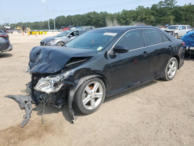 TOYOTA CAMRY BASE