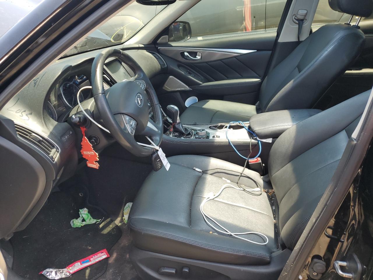 INFINITI Q50 PREMIUM