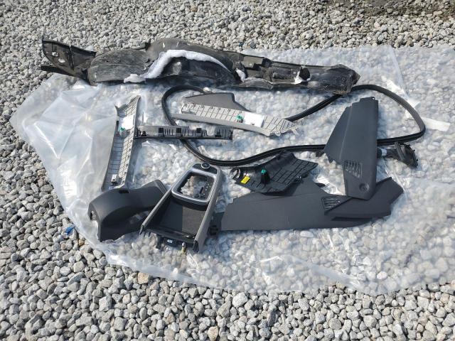 2020 HYUNDAI VENUE SEL - KMHRC8A37LU032104