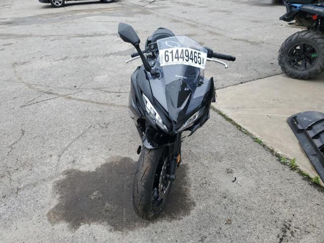 2025 KAWASAKI EX650 R ML5EXER1XSDAE3923
