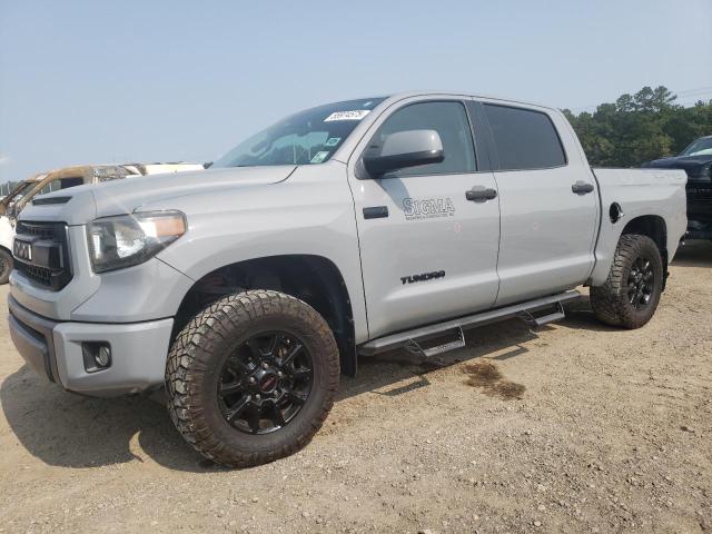 5TFDW5F16HX617340 Toyota Tundra Crewmax Sr5 2017