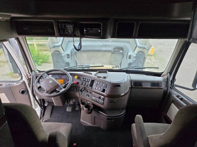 2016 VOLVO VN VNL 4V4NC9EH0GN937769