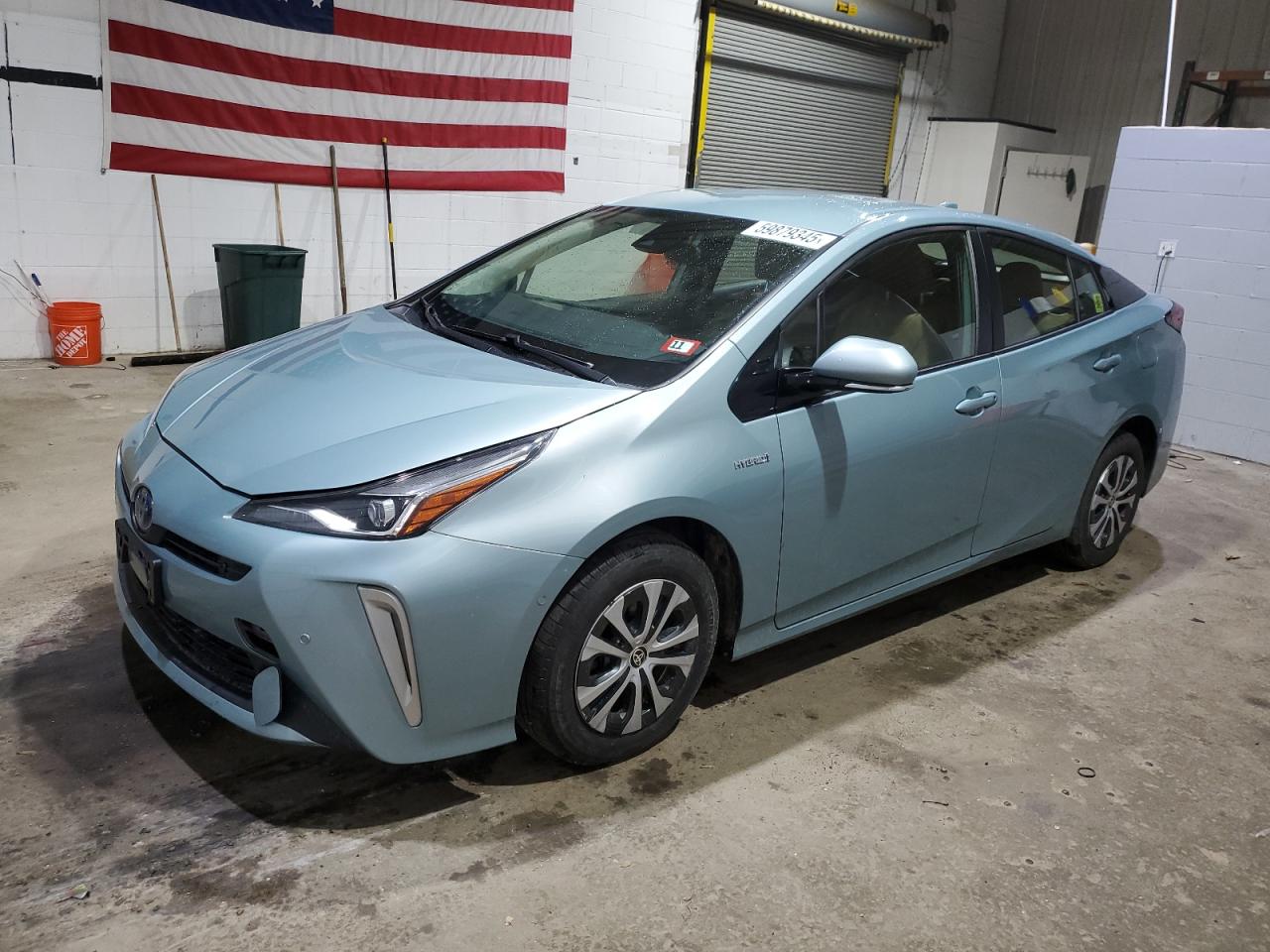 TOYOTA PRIUS LE