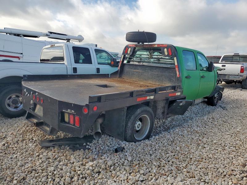CHEVROLET SILVERADO 2013 green  diesel 1GB4KZC83DF142240 photo #4