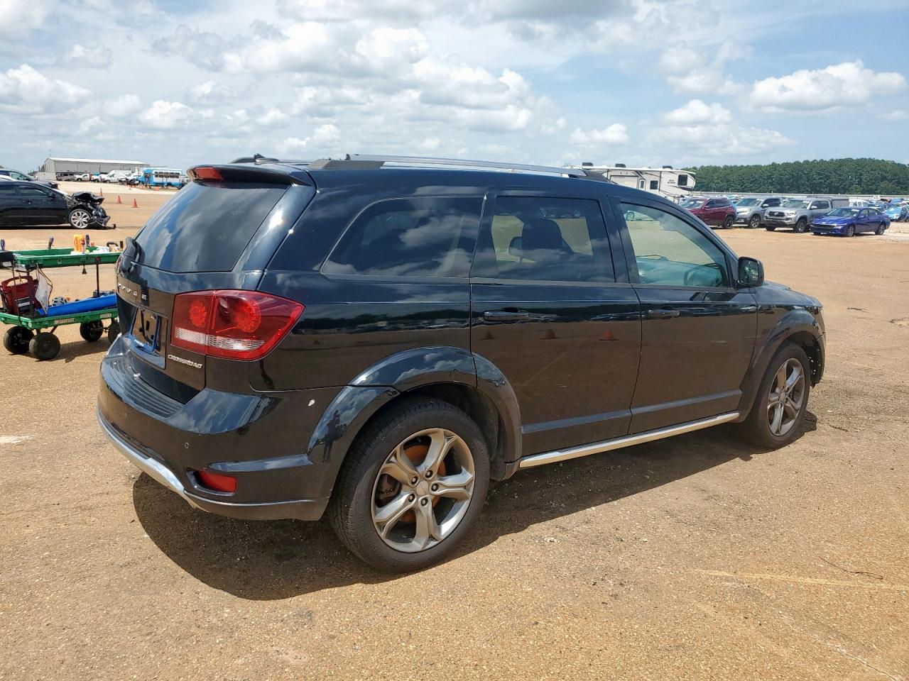 DODGE JOURNEY CROSSROAD