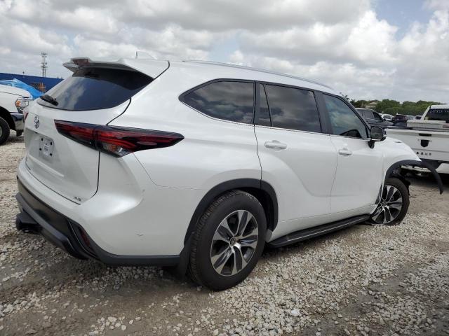 2024 TOYOTA HIGHLANDER - 5TDKDRAH6RS534720