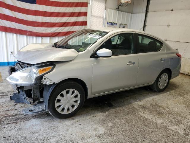 NISSAN VERSA S