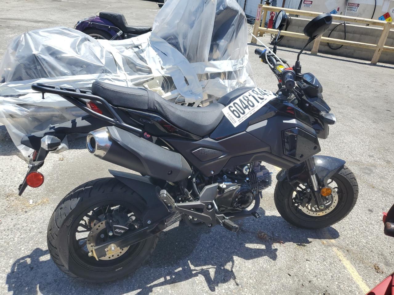 Lot #3301615630 2025 VADE MOTORBIKE