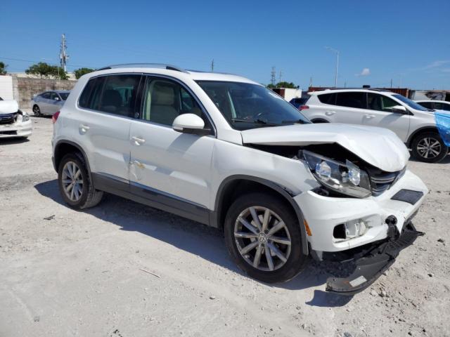 2017 VOLKSWAGEN TIGUAN WOL WVGRV7AX8HK003706