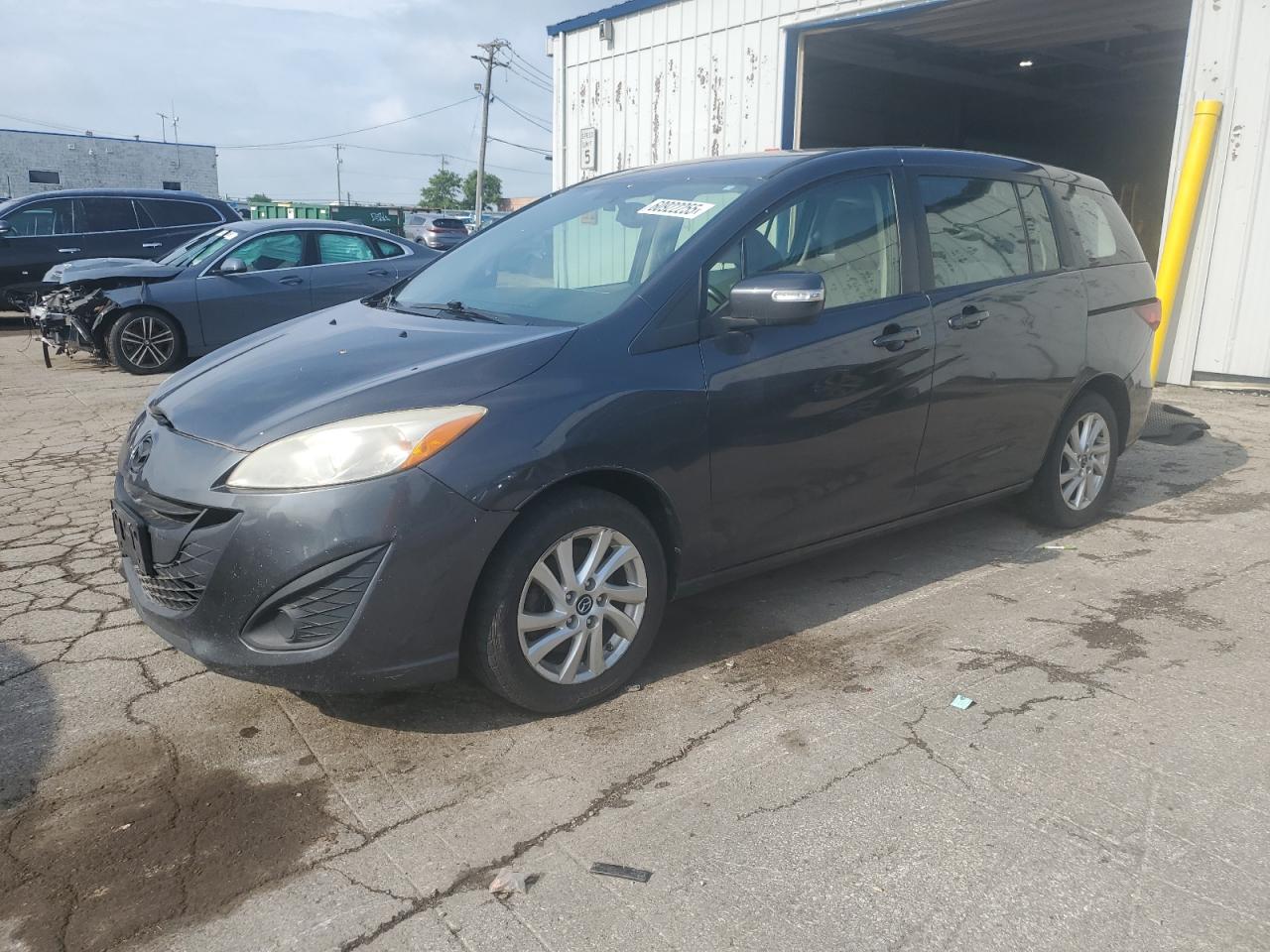 MAZDA 5