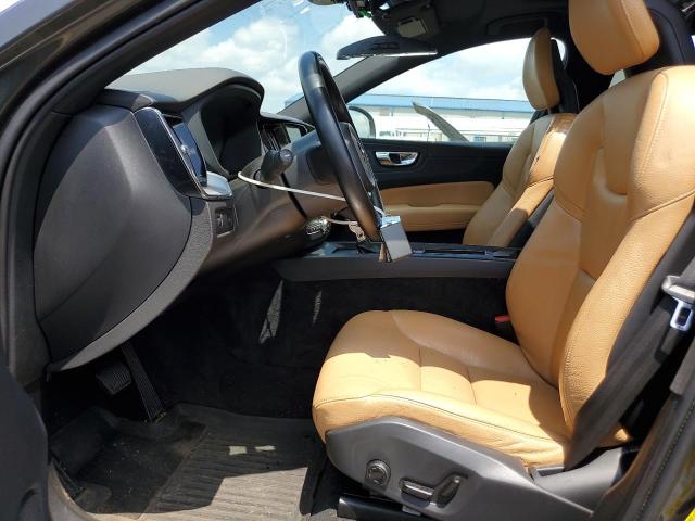 2018 VOLVO XC60 T5 LYV102RK0JB106179