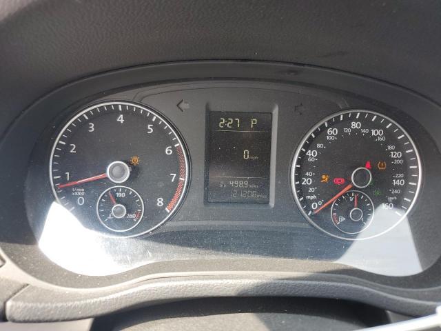 2015 VOLKSWAGEN PASSAT S - 1VWAT7A30FC098027