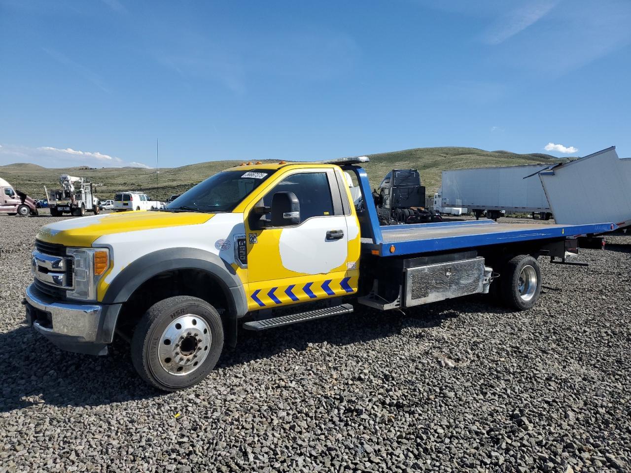 FORD F-550 SUPER DUTY