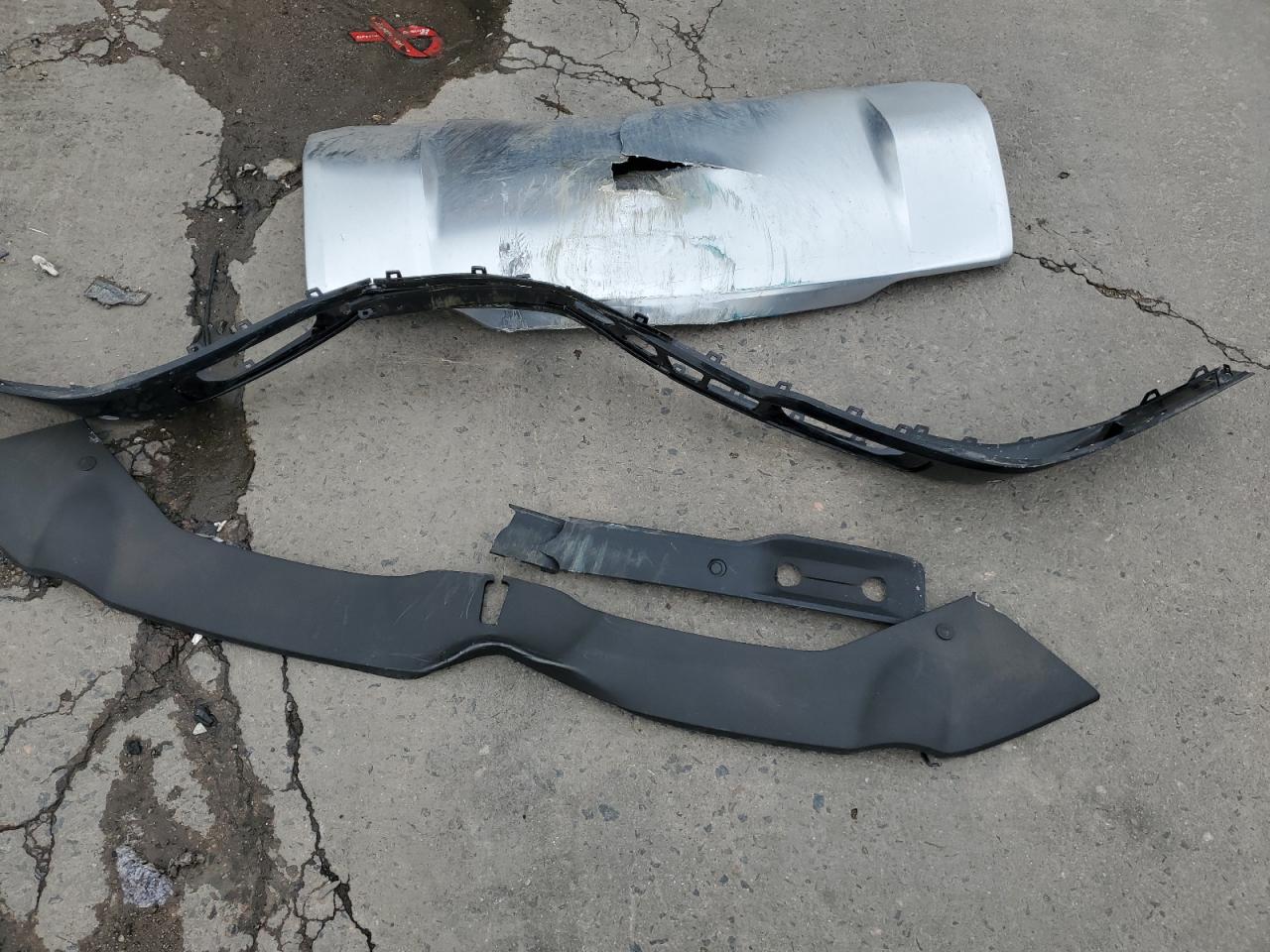 RIVIAN R1S ADVENTURE