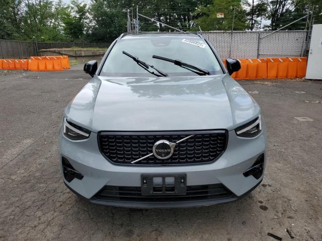 2024 VOLVO XC40 PLUS YV4L12UL6R2352122