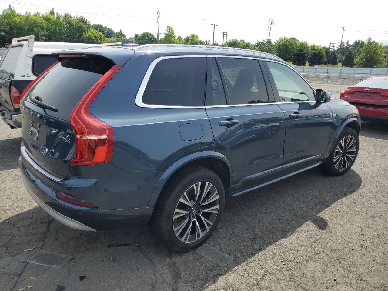 VOLVO XC90 T6 MOMENTUM