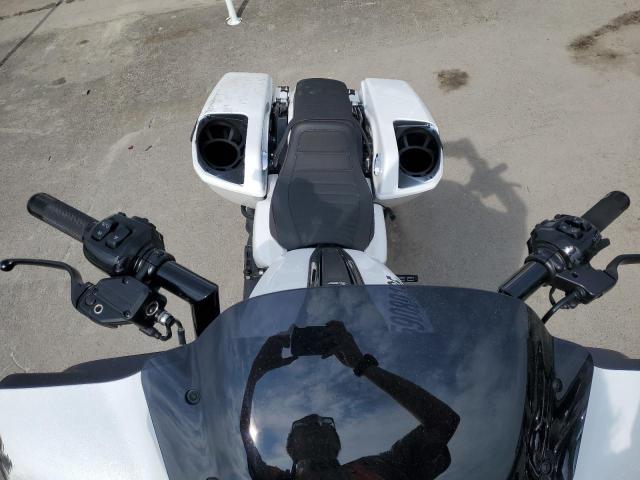 2024 HARLEY-DAVIDSON FLHX 1HD1KB719RB624596