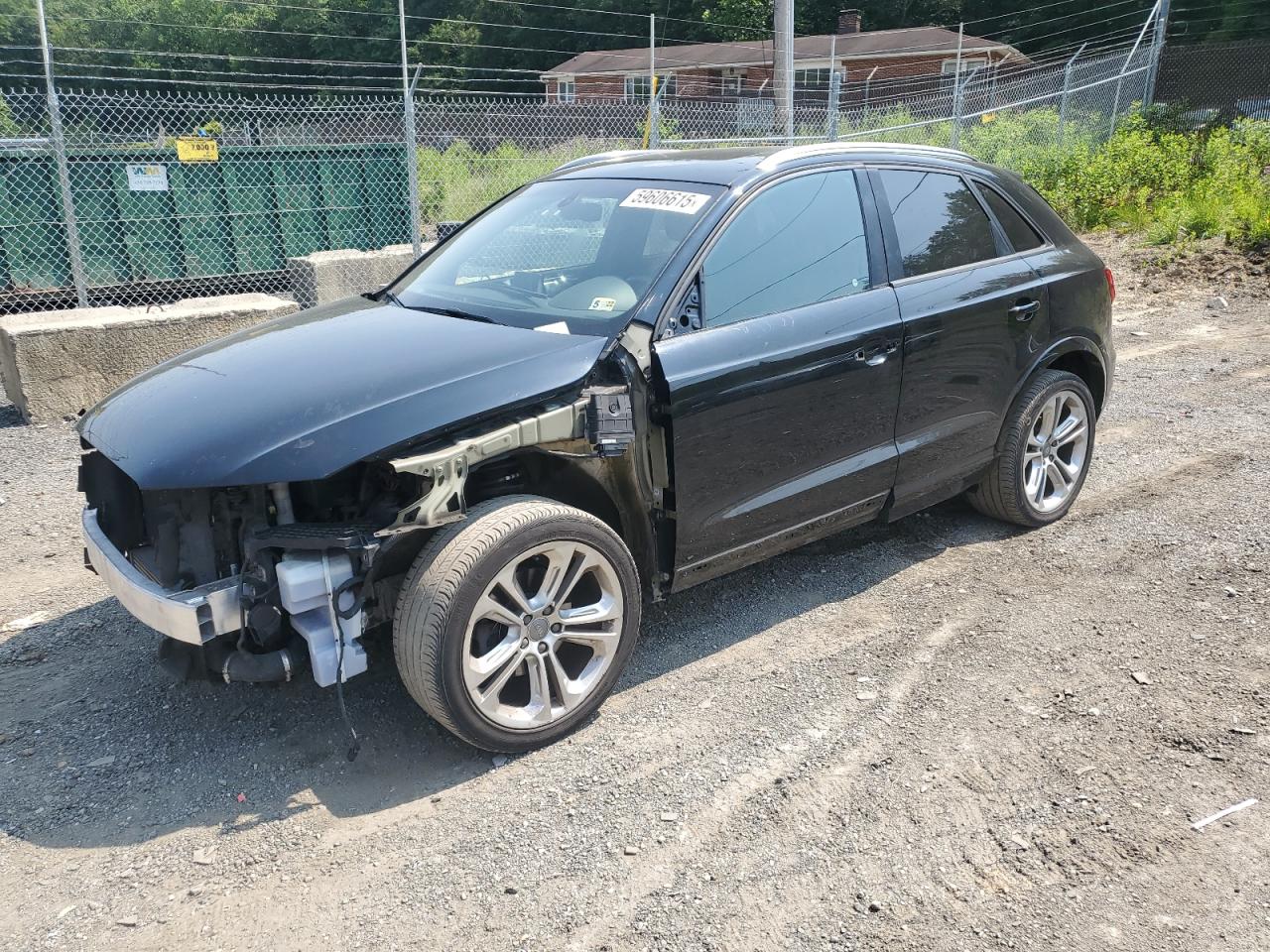 AUDI Q3 PREMIUM