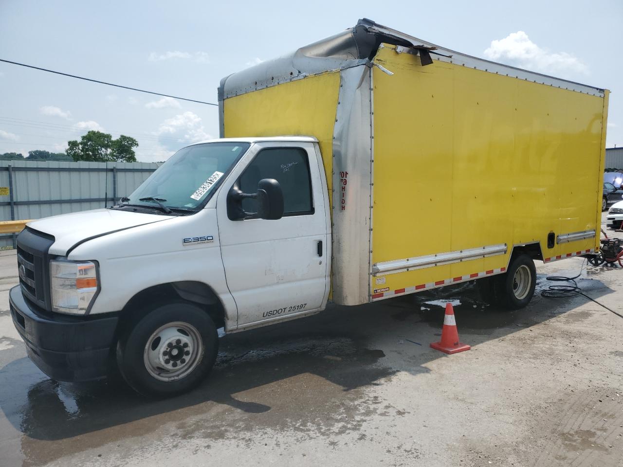 FORD ECONOLINE E350 SUPER DUTY CUTAWAY VAN