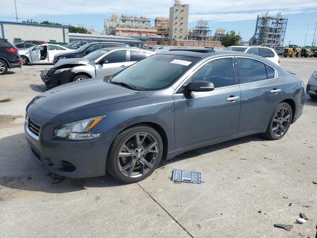NISSAN MAXIMA S