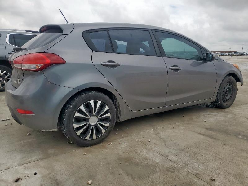 2016 KIA FORTE LX - KNAFK5A85G5648403