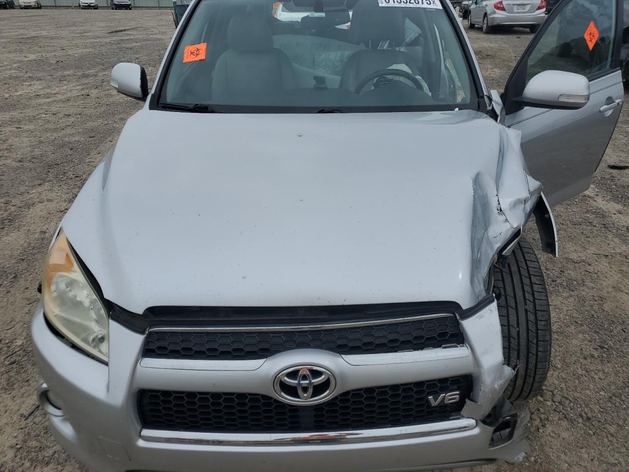 TOYOTA RAV4 LIMITED