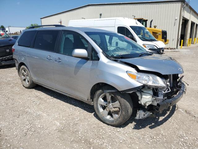 Vin: 5tdkz3dcxhs877947, lot: 61030855, toyota all models le 20174