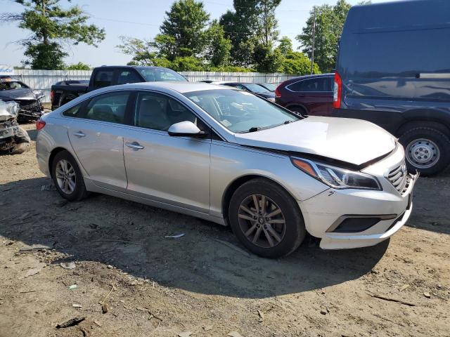 2016 HYUNDAI SONATA SE 5NPE24AF8GH311747