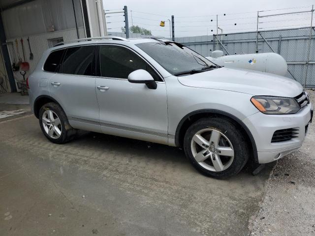 Vin: wvgef9bp6dd002820, lot: 59322775, volkswagen touareg v6 20134