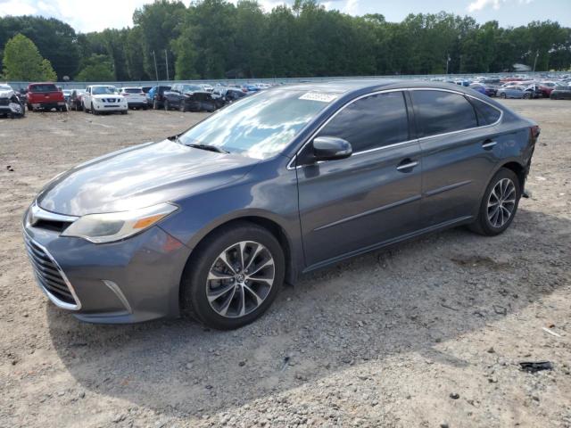 TOYOTA AVALON XLE