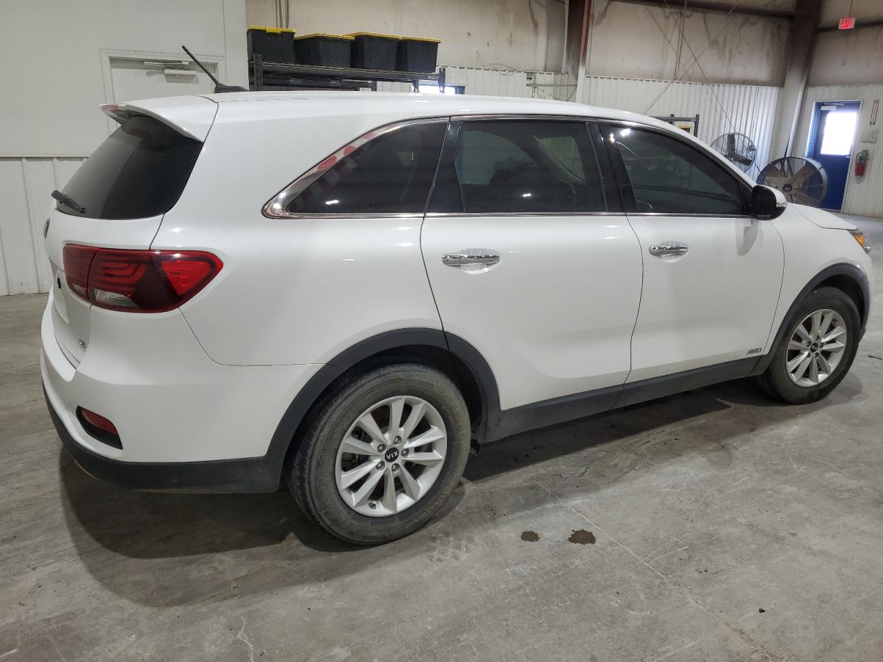 Lot #3316871093 2019 KIA SORENTO LX