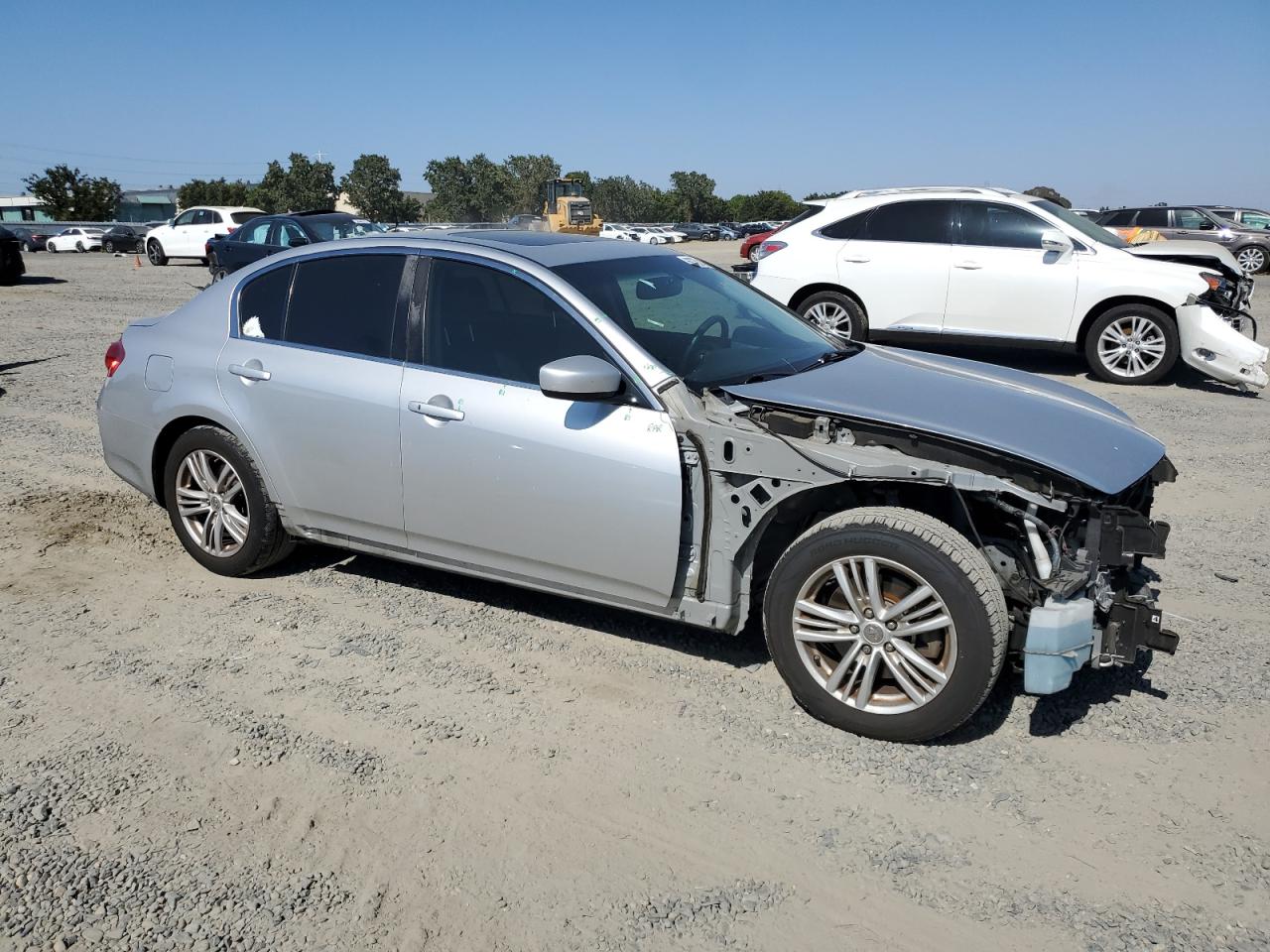 Infiniti G37 base 2012