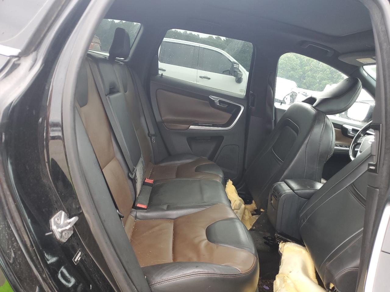 VOLVO XC60 T6 PREMIER