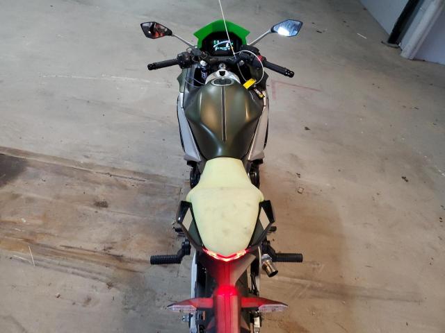 2024 KAWASAKI EX650 P ML5EXEP19RDAC4440